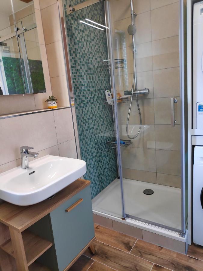 Mini-Apartment Ruhig Und Verkehrsguenstig In Берлин Экстерьер фото